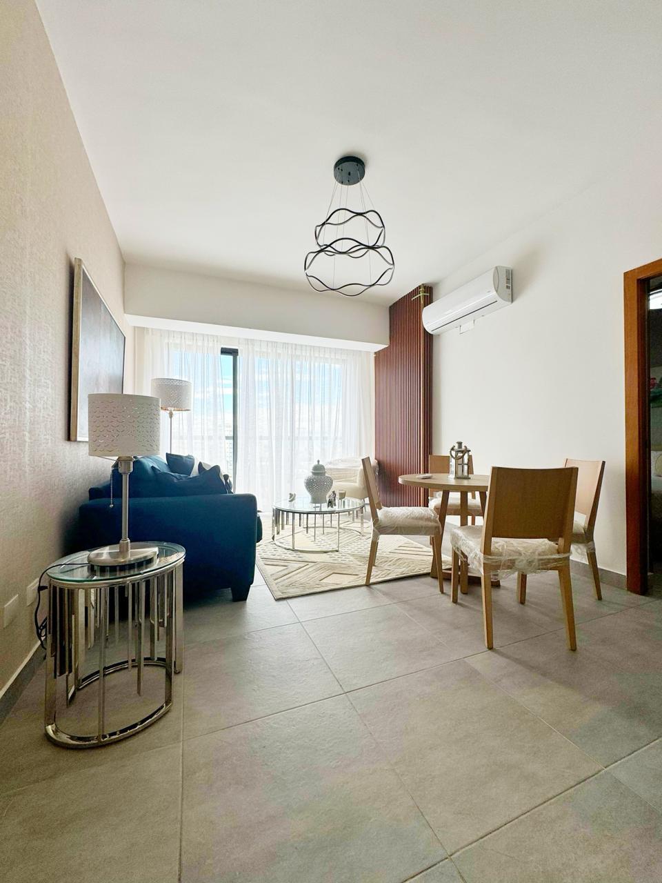 Acogedor y precioso apartamento en alquiler totalmente nuevo a estrenar en sector Bella Vista.